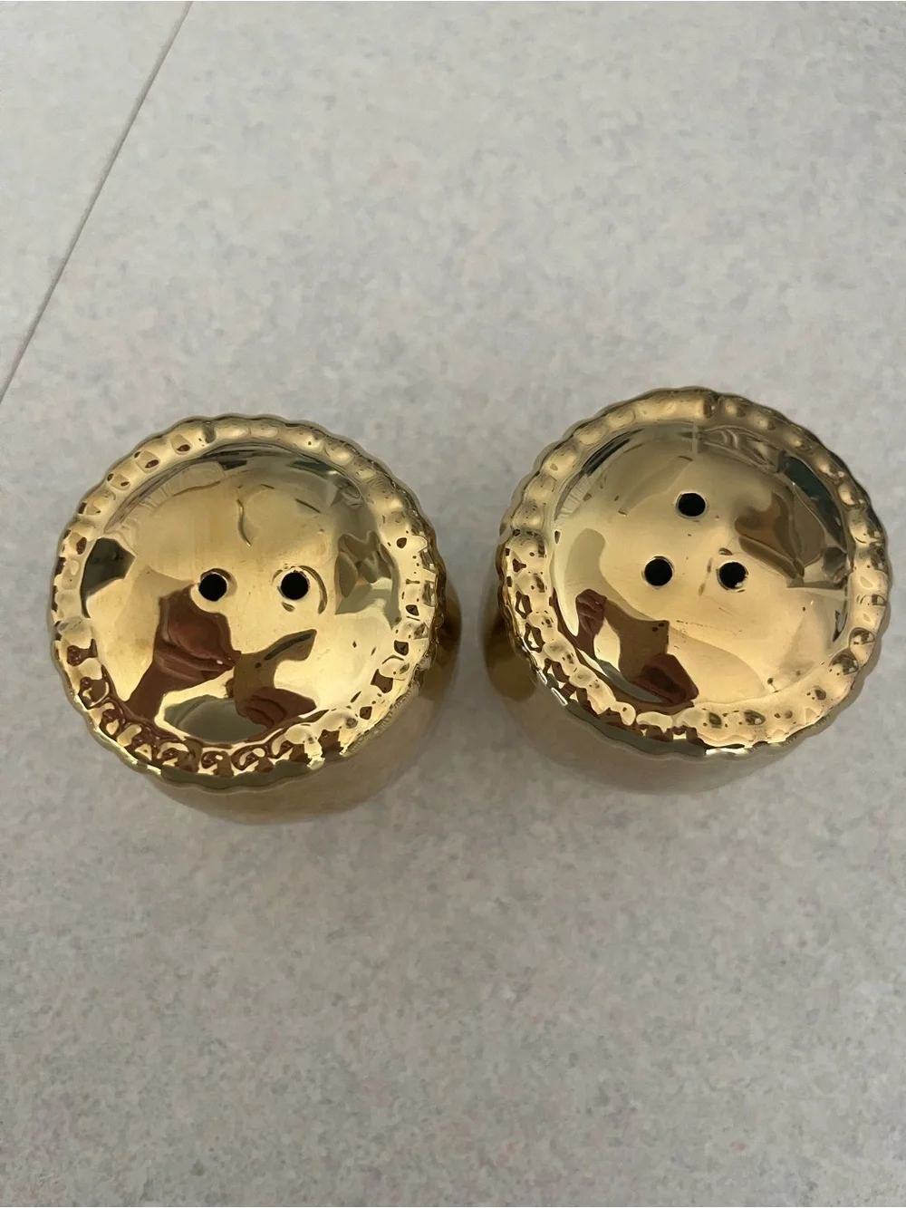 N/A stylish gold